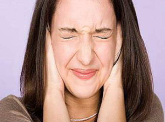 Baş Ağrısı Kulak Çınlaması Belirtileri ve Tedavisi